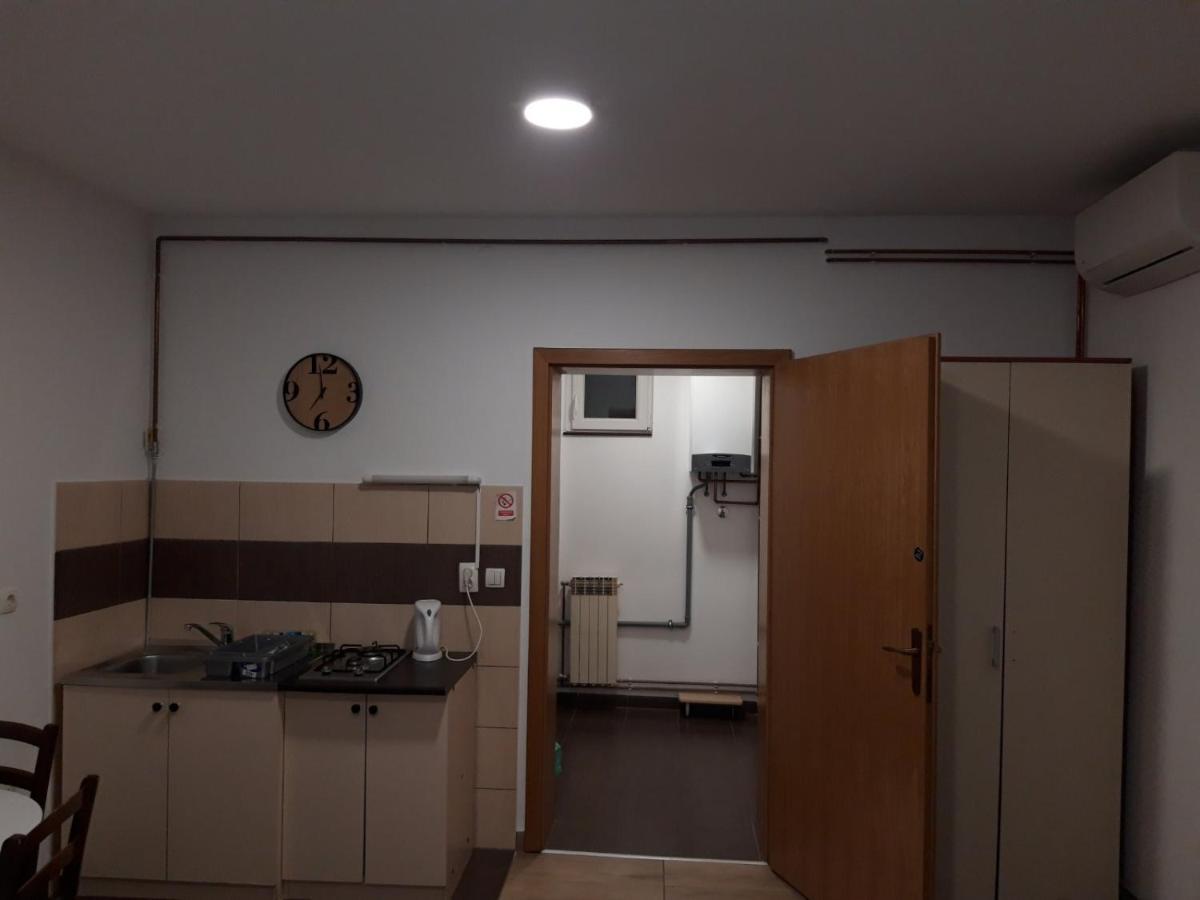 Apartment Eurho Осиек Экстерьер фото