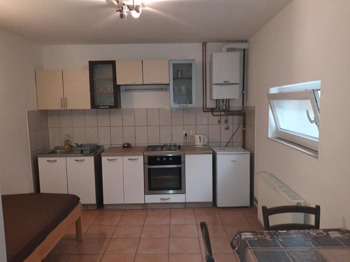Apartment Eurho Осиек Экстерьер фото