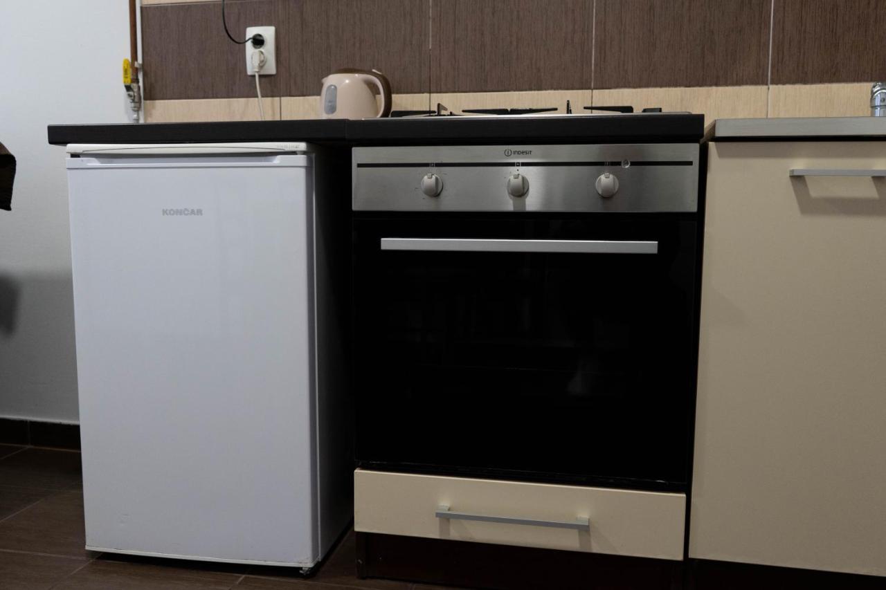 Apartment Eurho Осиек Экстерьер фото