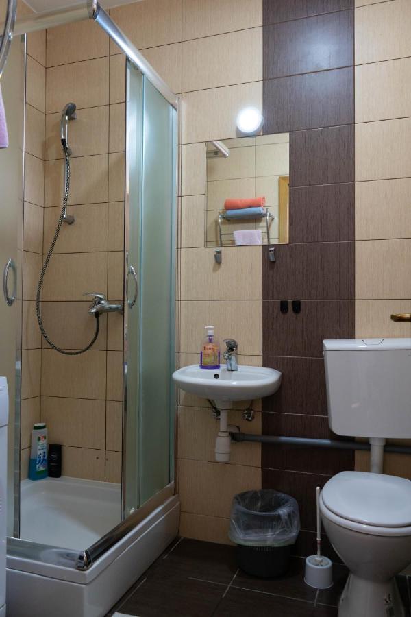 Apartment Eurho Осиек Экстерьер фото
