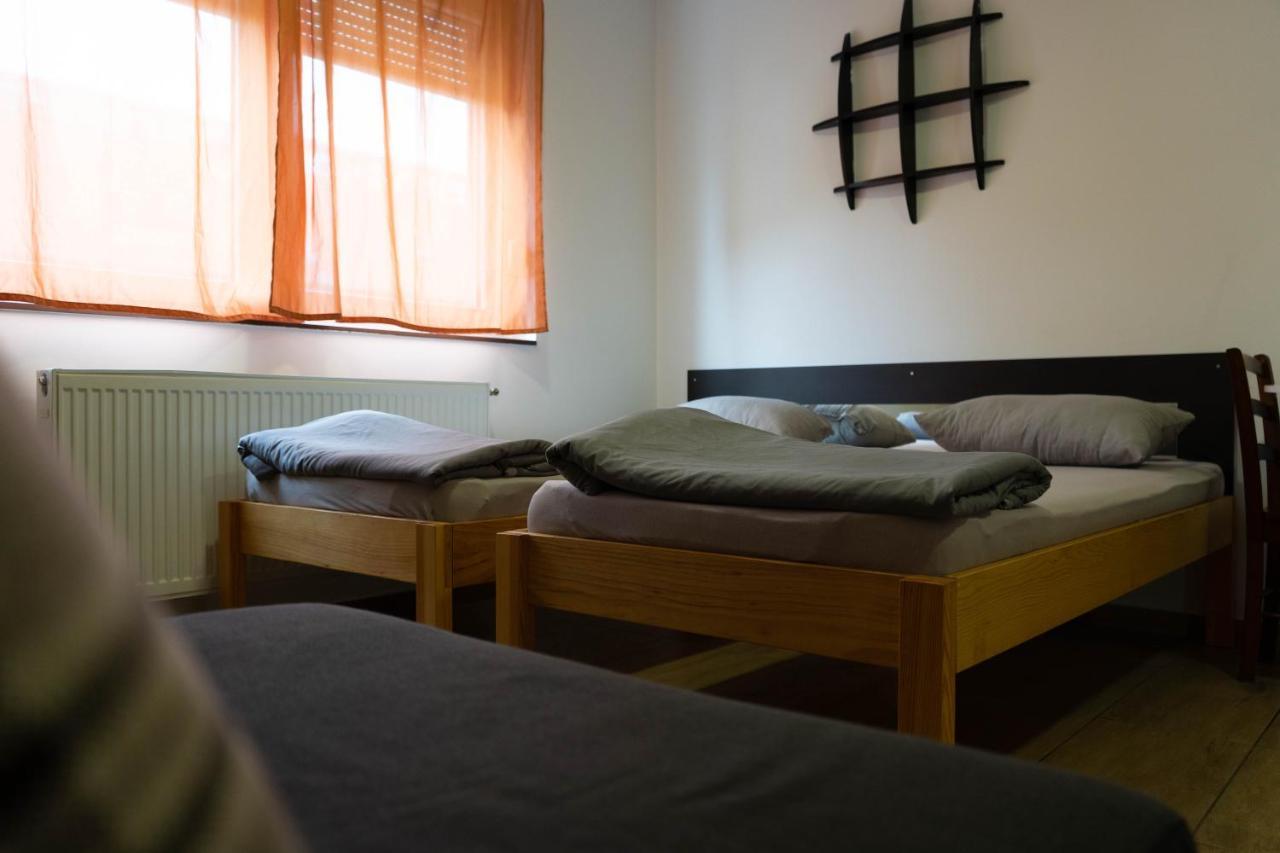 Apartment Eurho Осиек Экстерьер фото