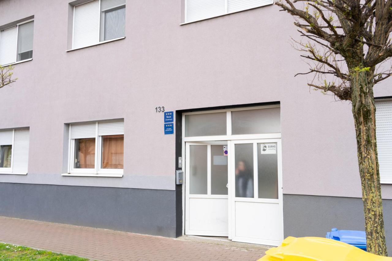 Apartment Eurho Осиек Экстерьер фото