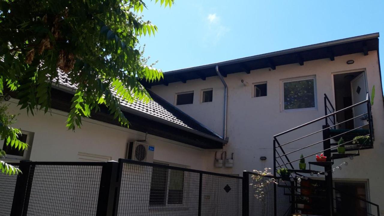 Apartment Eurho Осиек Экстерьер фото